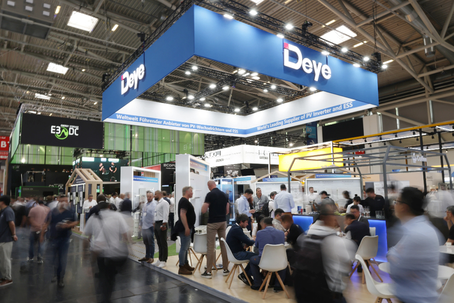 La bomba de calor solar Deye impresiona en la Intersolar